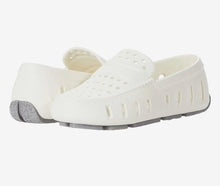 Load image into Gallery viewer, FLOAFERS PRODIGY DRIVER BOYS WATER SHOE