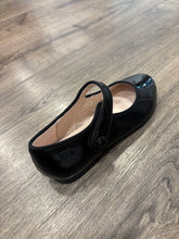 Load image into Gallery viewer, VENETTINI CARLY GIRLS BLACK PATENT MARY JANE

