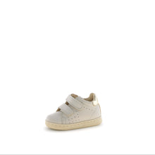 Load image into Gallery viewer, FALCOTTO ADAM MILK PLATINUM GIRLS FIRST WALKER SNEAKER
