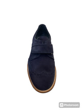 Load image into Gallery viewer, BEBERLIS DYLAN BOYS SUEDE VELCRO WINGTIP NAVY SHOE
