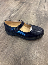 Load image into Gallery viewer, BEBERLIS 25624 GIRLS NAVY CHUNKY SOLE DRESS SHOE
