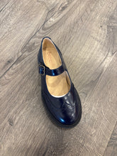 Load image into Gallery viewer, BEBERLIS 25624 GIRLS NAVY CHUNKY SOLE DRESS SHOE
