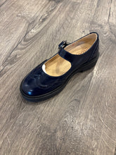 Load image into Gallery viewer, BEBERLIS 25624 GIRLS NAVY CHUNKY SOLE DRESS SHOE
