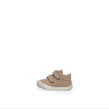 Load image into Gallery viewer, NATURINO COCOON BOYS FIRST WALKER VELCRO SNEAKER TAUPE SOLE BONE
