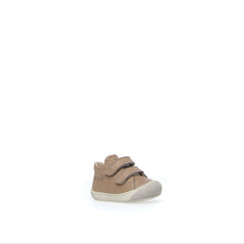 Load image into Gallery viewer, NATURINO COCOON BOYS FIRST WALKER VELCRO SNEAKER TAUPE SOLE BONE
