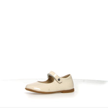 Load image into Gallery viewer, NATURINO DARLING BEIGE PATENT LEATHER GIRLS DRESS SHOES
